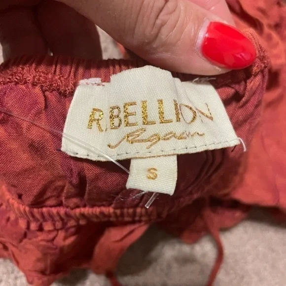 Rebellion Burnt Orange Crop Top with open tie up back Size Small - Picture 8 of 9